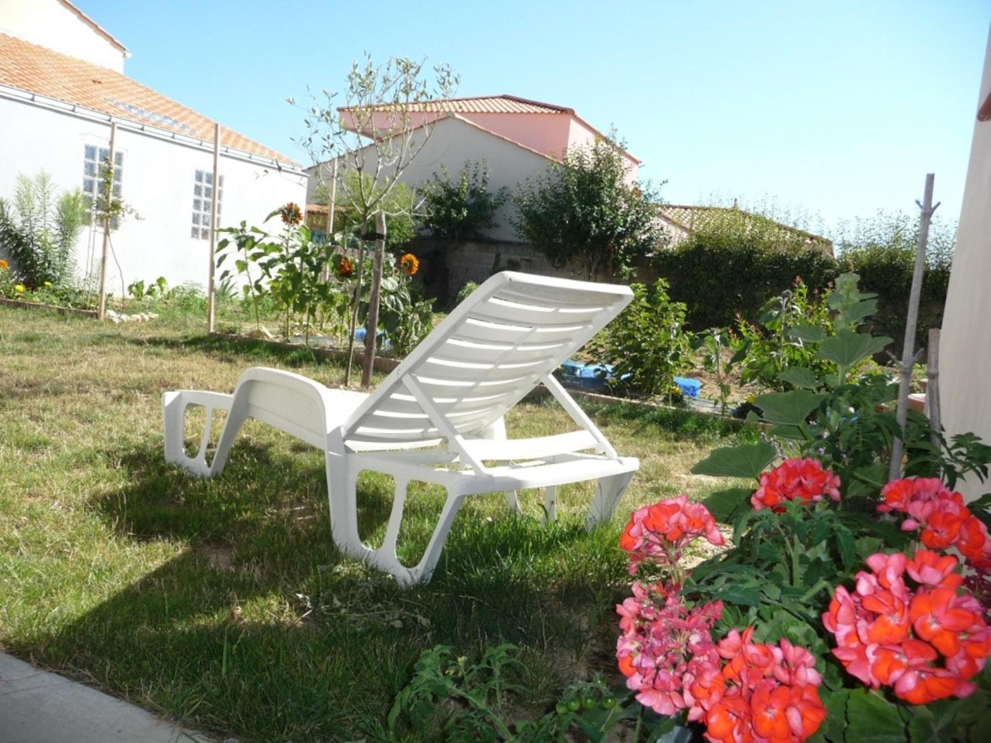 Chambre D'Hote Fleur De Potager Ле-Сабль-д’Олон Экстерьер фото